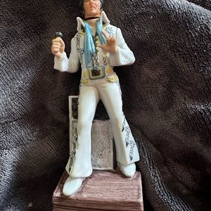McCormick brings you a portrait of Elvis